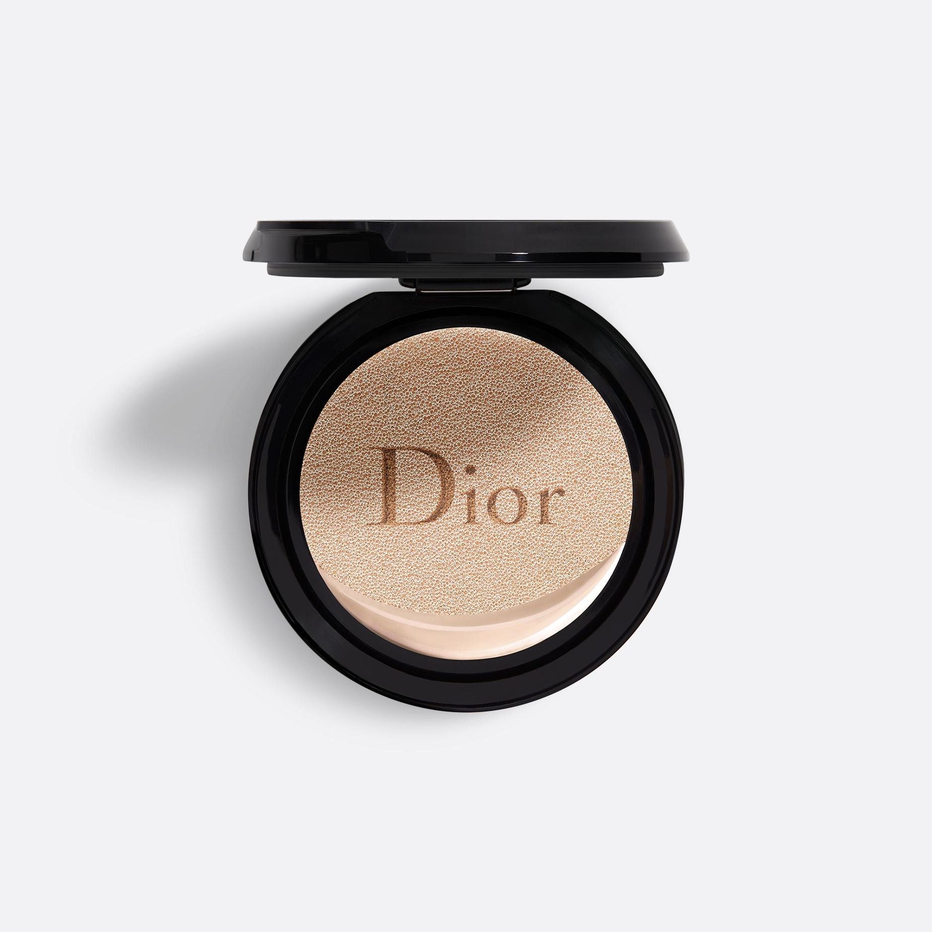 DIOR FOREVER COUTURE PERFECT CUSHION ~ 24H wear - High perfection & luminous matte finish - Skin-caring fresh foundation - 24H hydration - SPF 35 - PA+++ Refill
